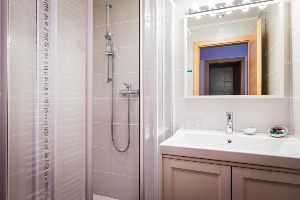 Pension Julia & Haus Elisabeth - Wallner'S Hofheuriger & Weinhof Мербіш-ам-Зе Екстер'єр фото