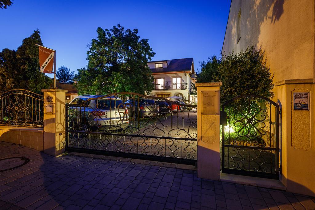 Pension Julia & Haus Elisabeth - Wallner'S Hofheuriger & Weinhof Мербіш-ам-Зе Екстер'єр фото